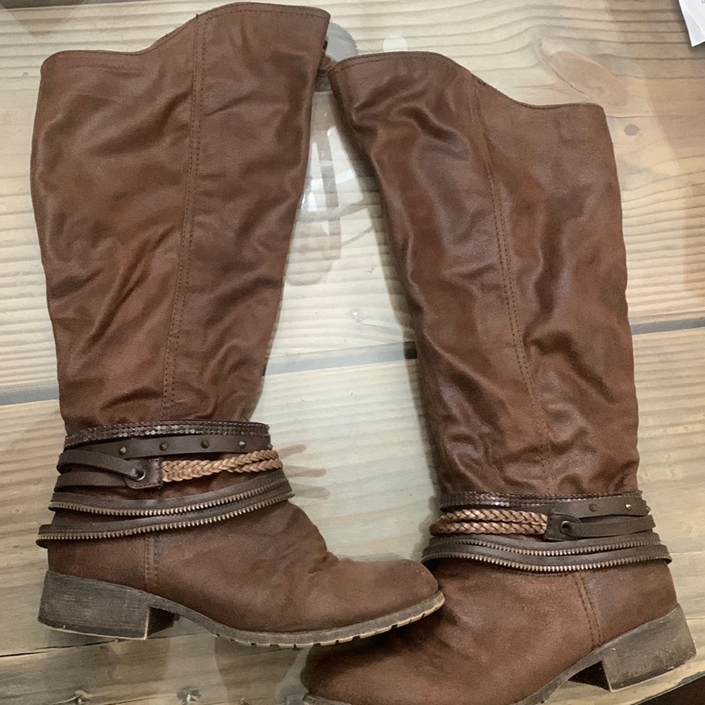 Boots